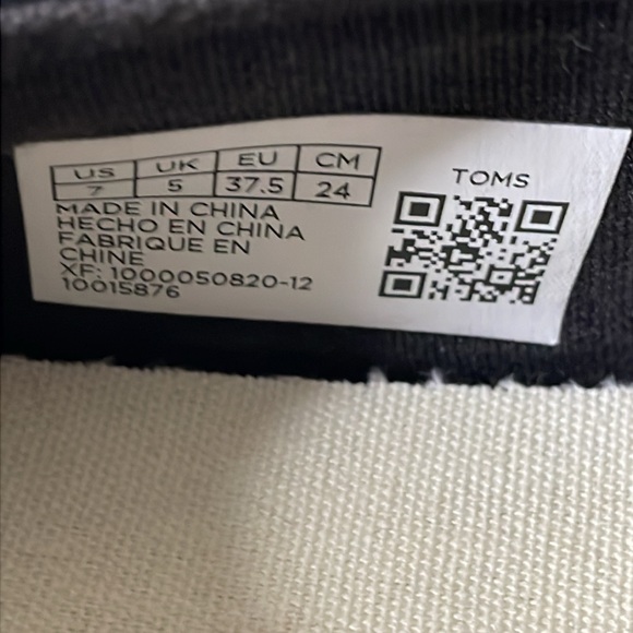 TOMS Shoes Size 7 women - Picture 13 of 13